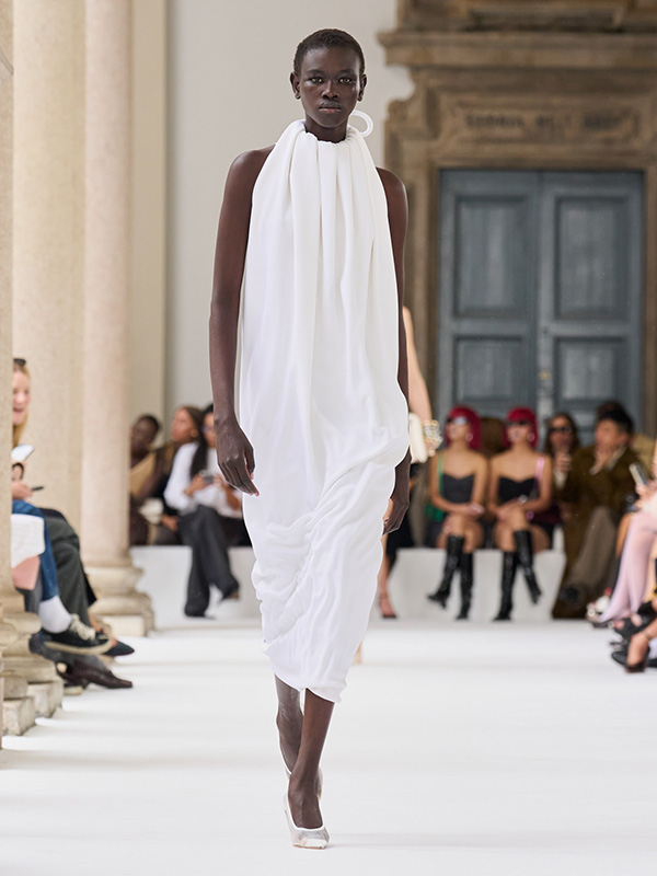Sportmax Spring Summer 2025 Runway Show: SS25 an Essential Collection